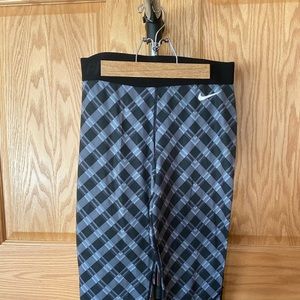 Nike pro full length leggings